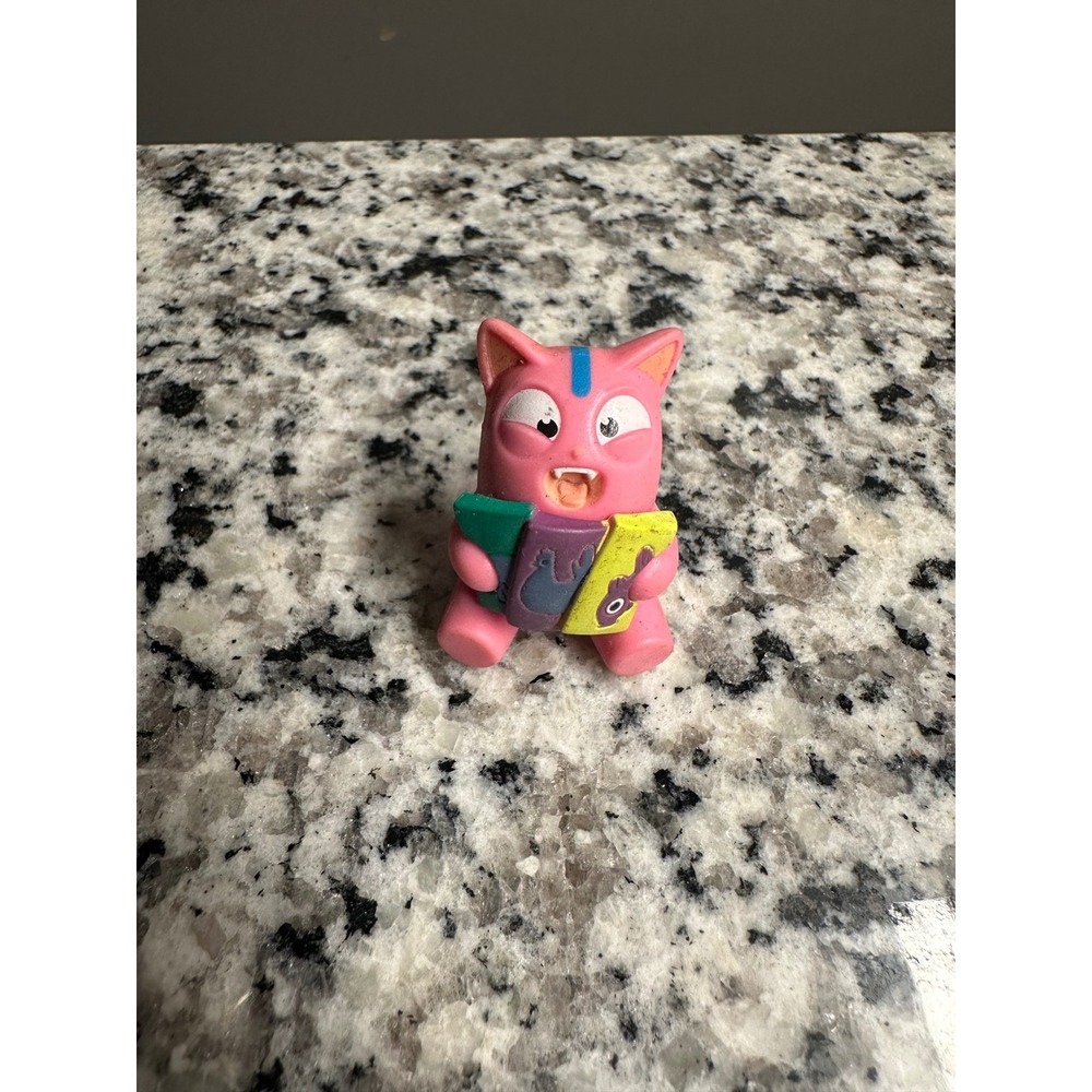 Hasbro Lost Kitties Series 2‎ Munch, Pink Cat, 2019